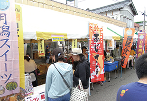 南区食の合戦会場の写真