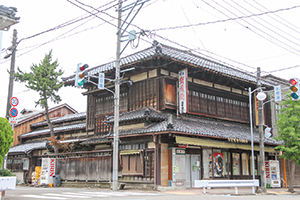 庭幸酒屋の写真